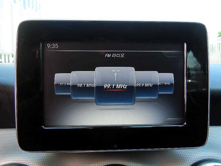 Mercedes-Benz CLA-Class — photo 14