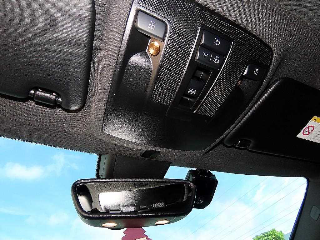 Mercedes-Benz CLA-Class — photo 16