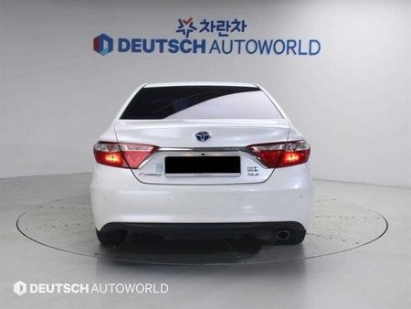 Toyota Camry — photo 04