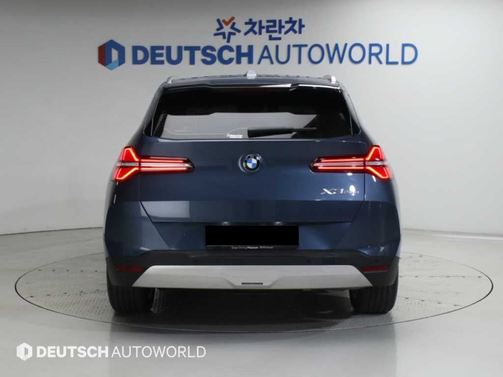 BMW X3 — photo 04