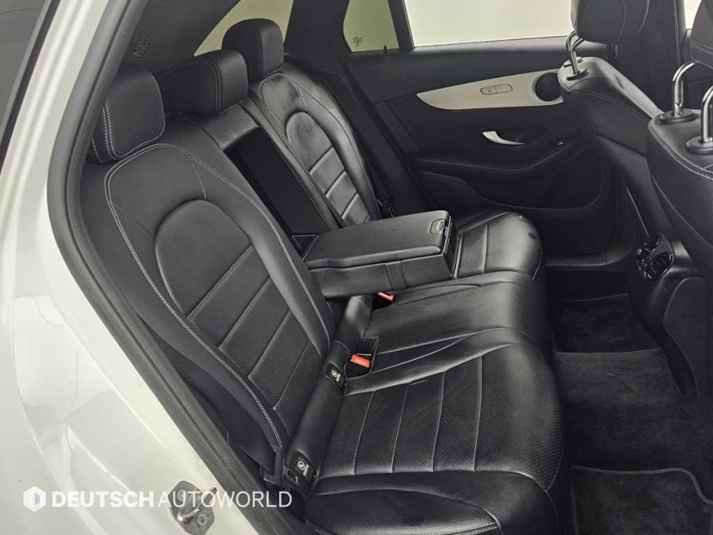 Mercedes-Benz GLC-Class — photo 12