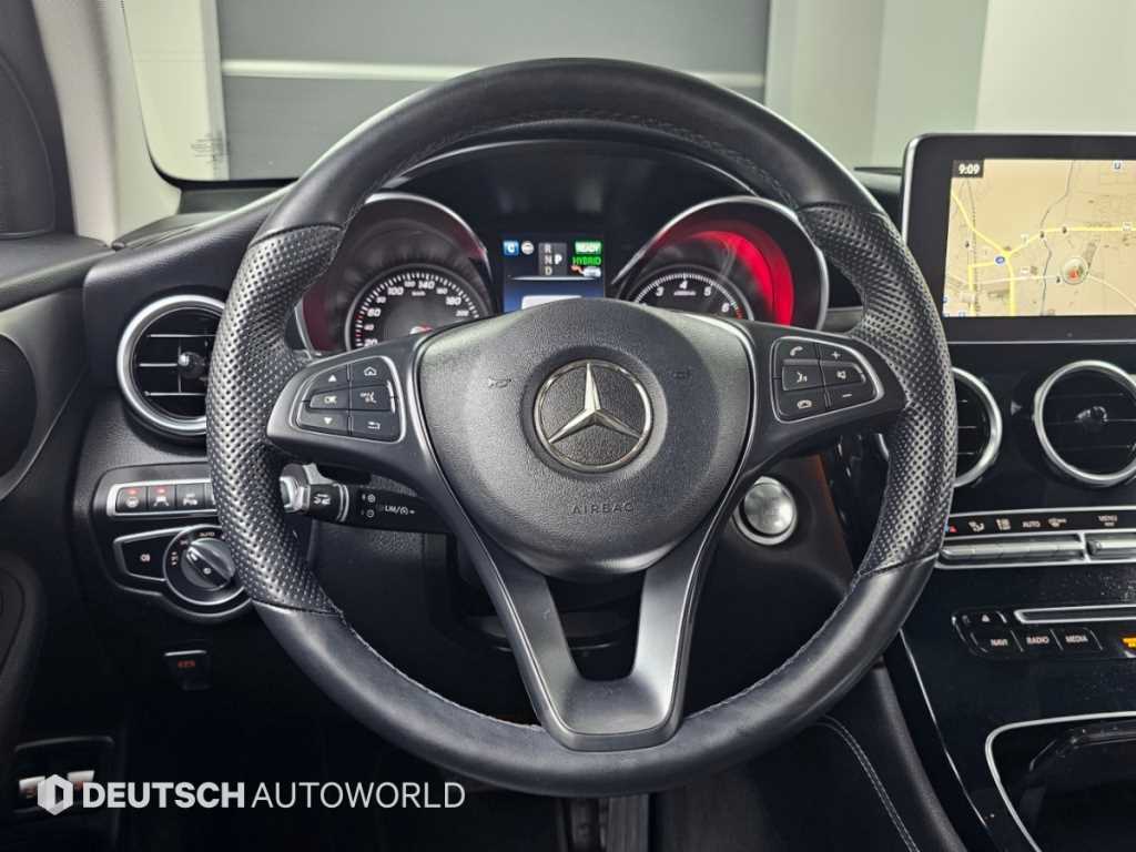 Mercedes-Benz GLC-Class — photo 13