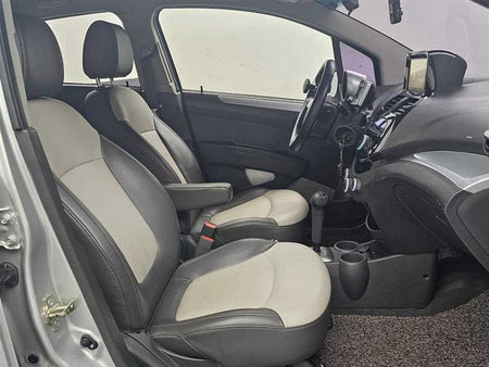 CHEVROLET Spark — photo 09