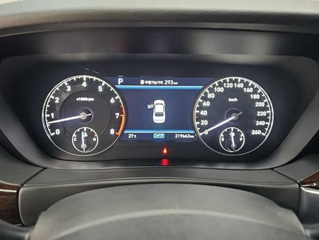 Genesis G90 — photo 06
