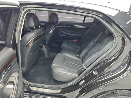 Genesis G90 — photo 12