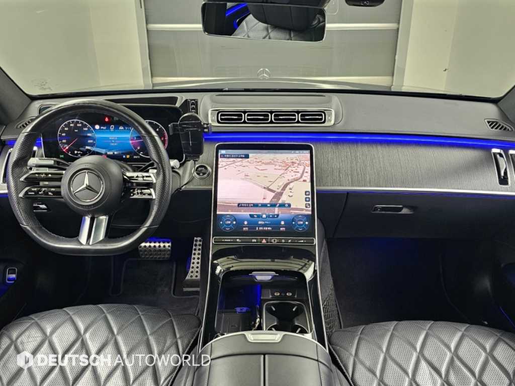 Mercedes-Benz S-Class — photo 07