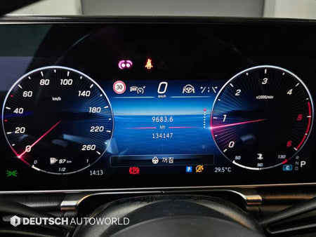 Mercedes-Benz S-Class — photo 08