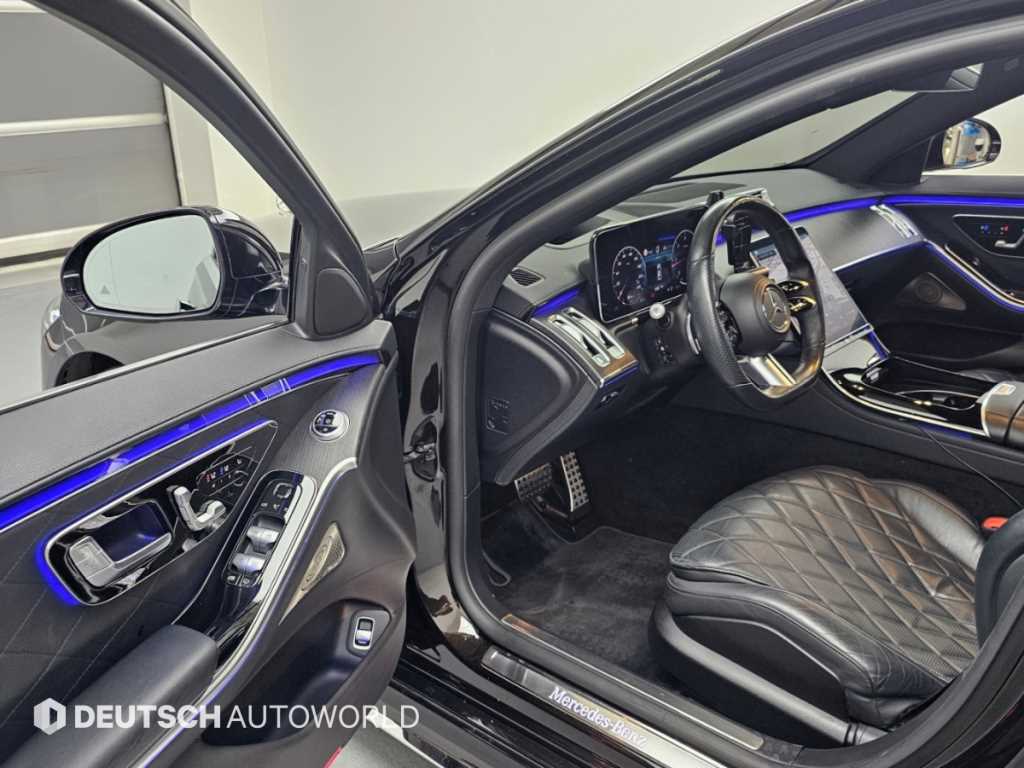 Mercedes-Benz S-Class — photo 11
