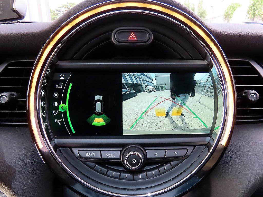 Mini Cooper — photo 15