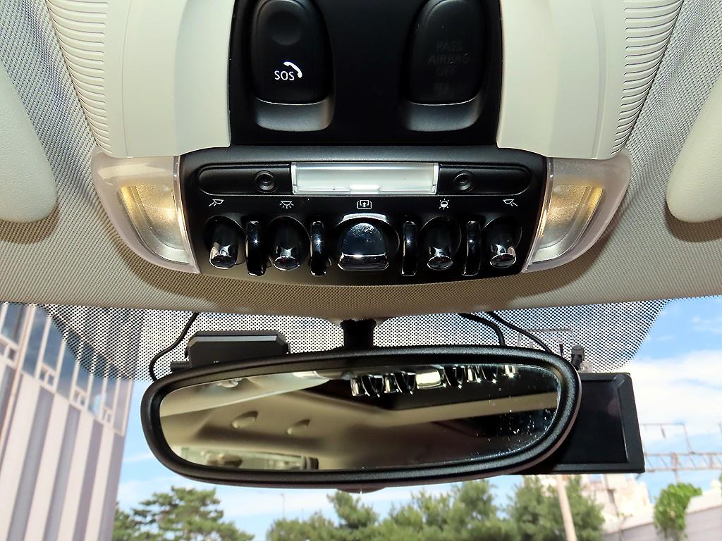 Mini Cooper — photo 16