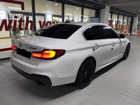 BMW 5-Series — photo 04