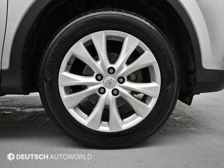 Toyota RAV4 — photo 05