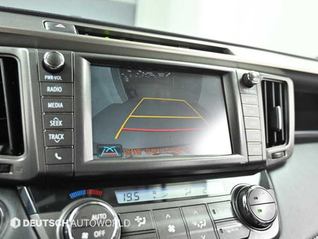 Toyota RAV4 — photo 15
