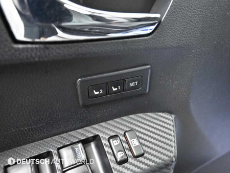 Toyota RAV4 — photo 16