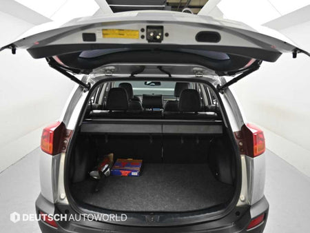 Toyota RAV4 — photo 19