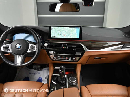 BMW 5-Series — photo 08