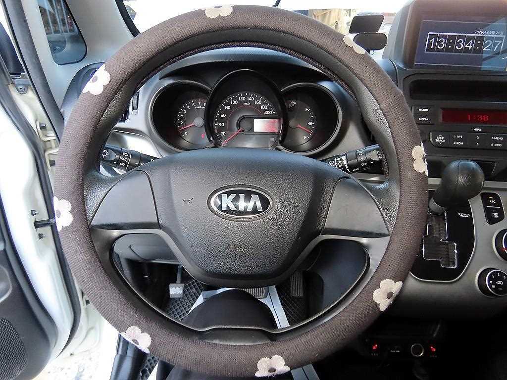Kia RAY — photo 09