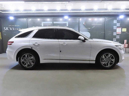 Genesis GV70 — photo 03