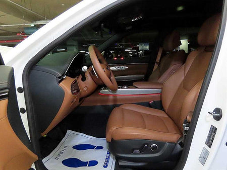 Genesis GV70 — photo 06