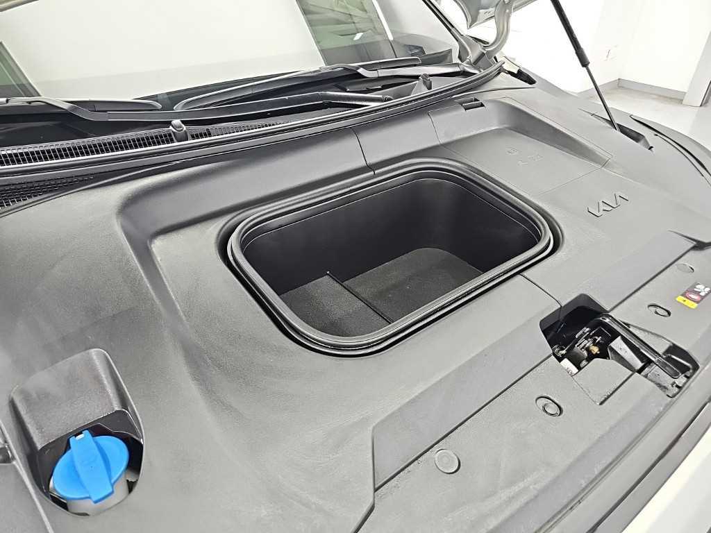 Kia EV3 — photo 05