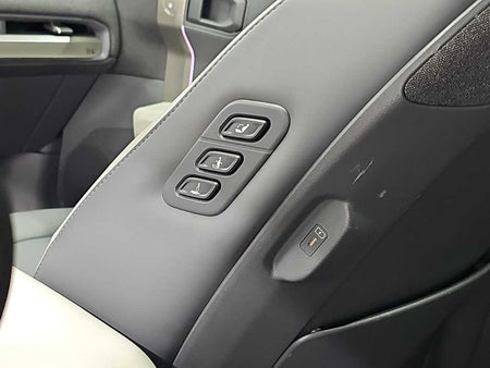 Kia EV3 — photo 12