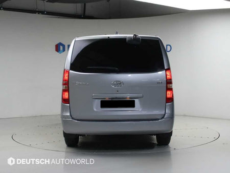 Hyundai Starex — photo 04