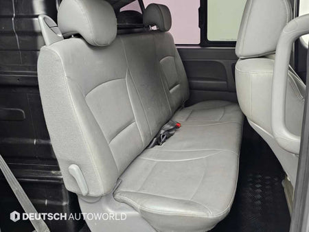 Hyundai Starex — photo 12
