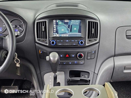 Hyundai Starex — photo 14