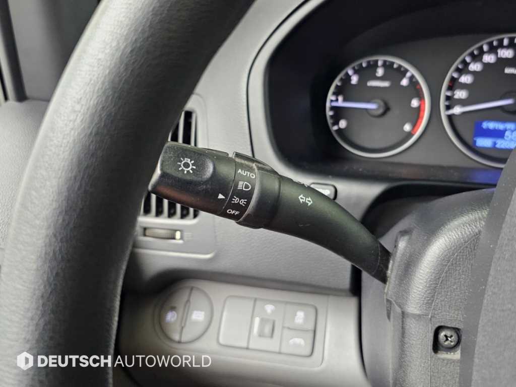 Hyundai Starex — photo 16