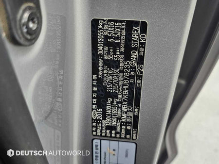 Hyundai Starex — photo 20