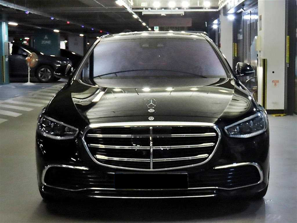 Mercedes-Benz S-Class — photo 02