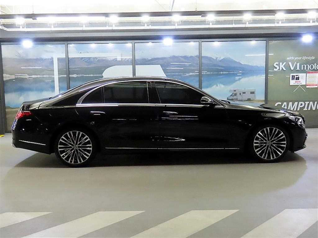 Mercedes-Benz S-Class — photo 03