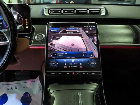 Mercedes-Benz S-Class — photo 11
