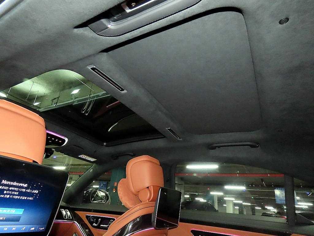 Mercedes-Benz S-Class — photo 15