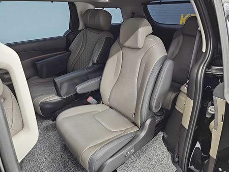 Kia Carnival — photo 11