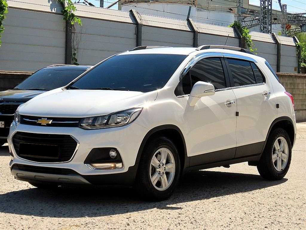 CHEVROLET Trax — photo 02