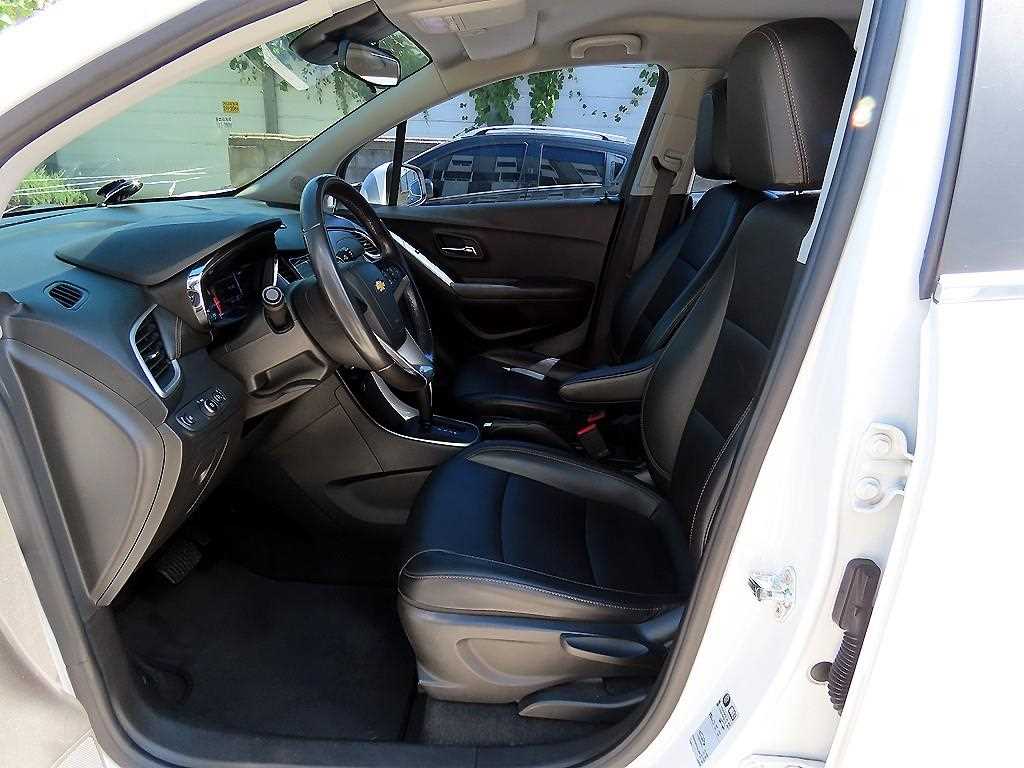 CHEVROLET Trax — photo 05