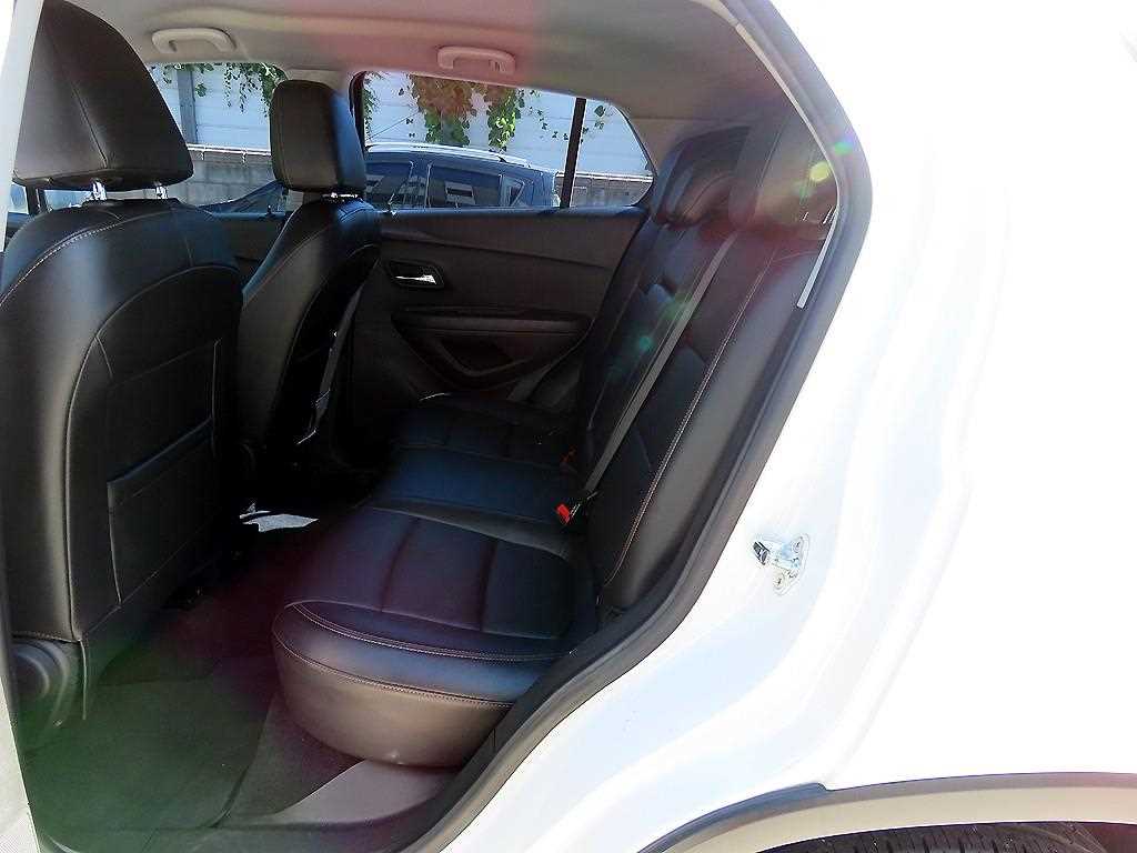 CHEVROLET Trax — photo 06