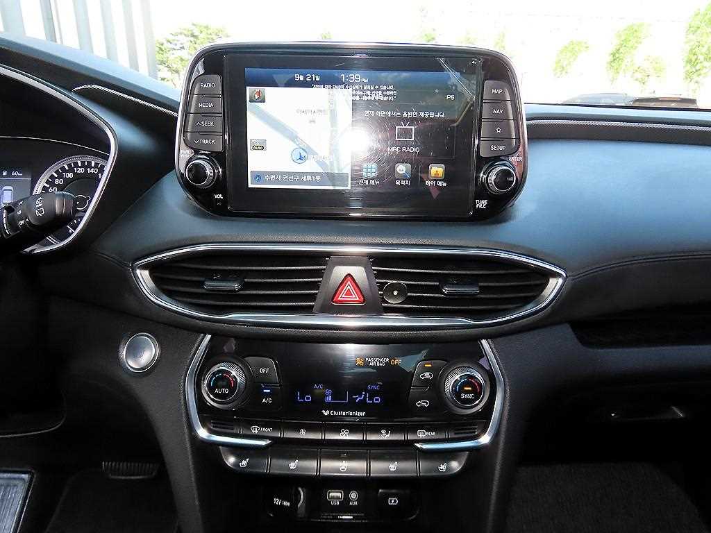 Hyundai Santafe — photo 12