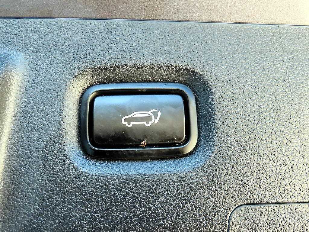 Hyundai Santafe — photo 15