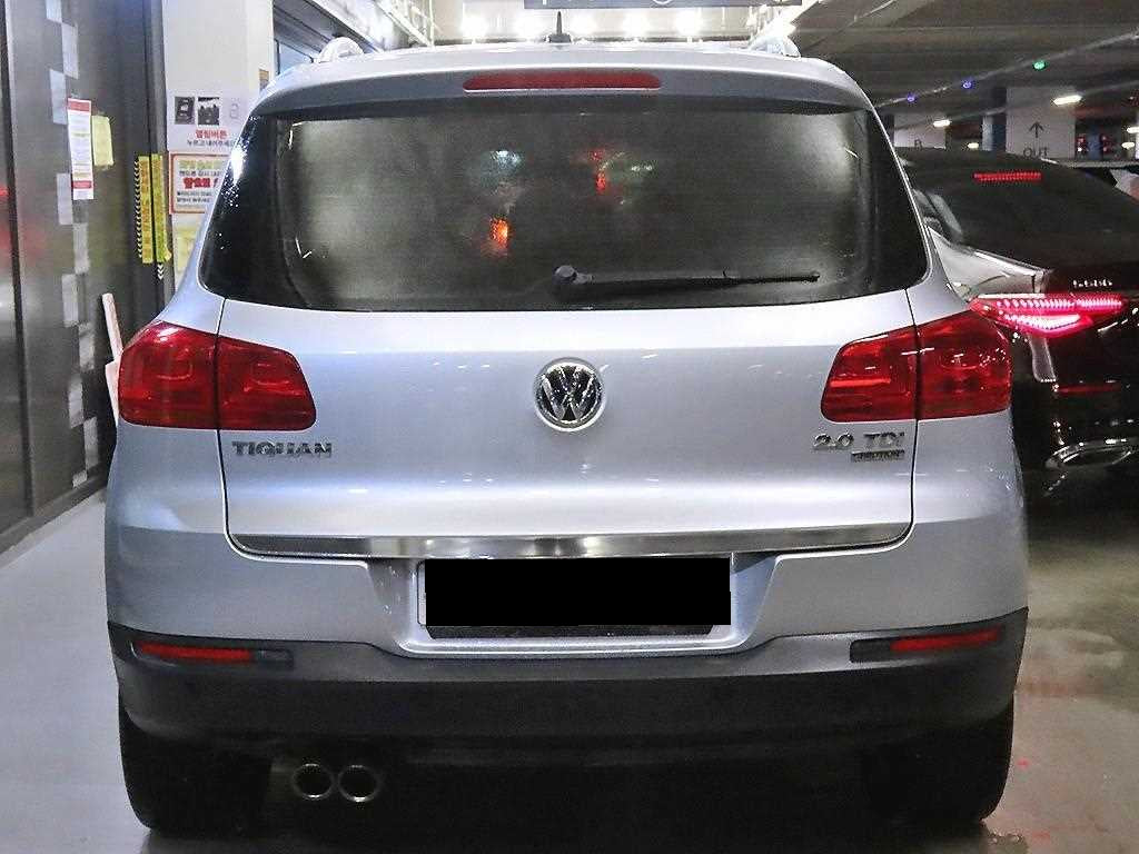 Volkswagen Tiguan — photo 05