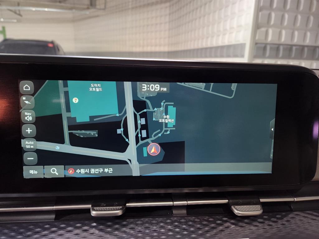 Kia Carnival — photo 13