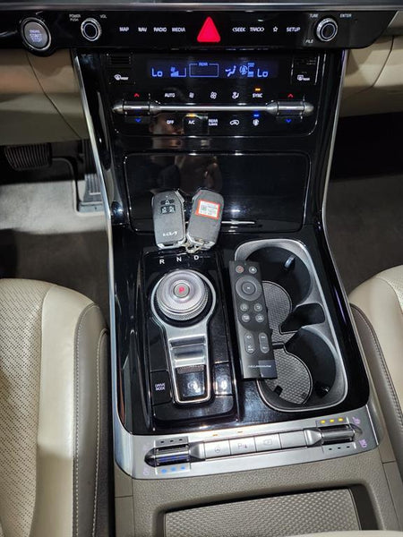 Kia Carnival — photo 16