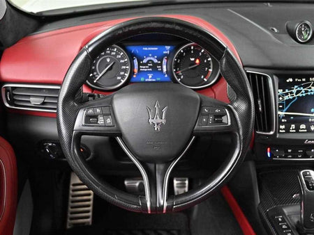Maserati Levante — photo 14