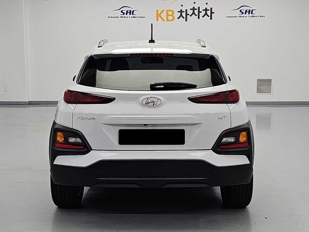 Hyundai Kona — photo 03