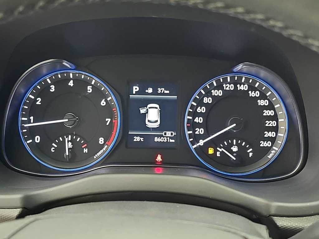 Hyundai Kona — photo 06