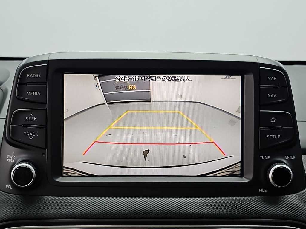 Hyundai Kona — photo 14