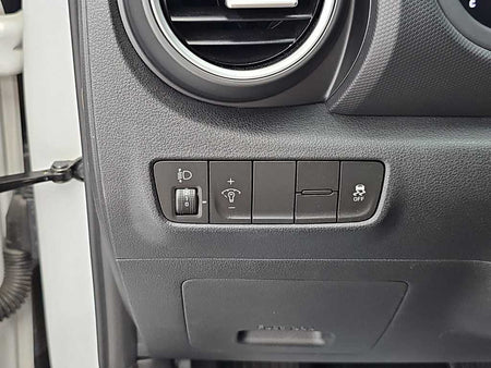 Hyundai Kona — photo 17