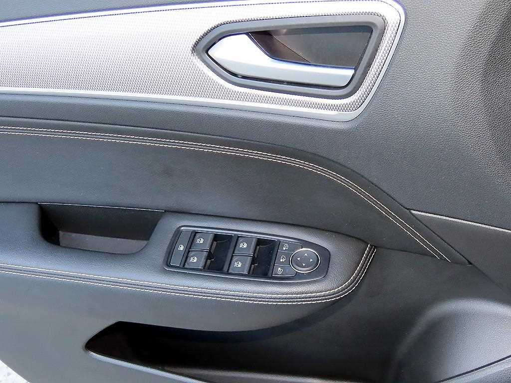 RENAULT XM3 — photo 11