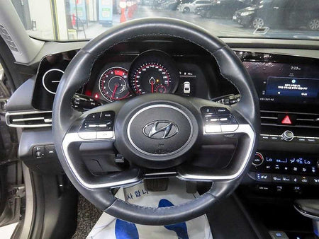 Hyundai Avante — photo 08
